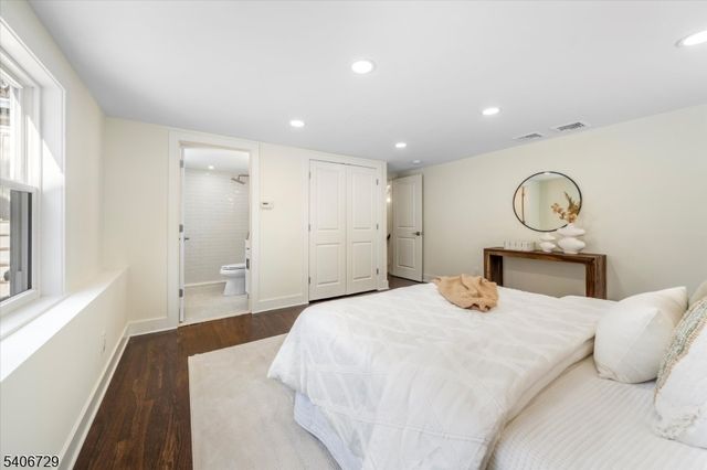 12 Lane Ct, Montclair Twp., NJ 07043