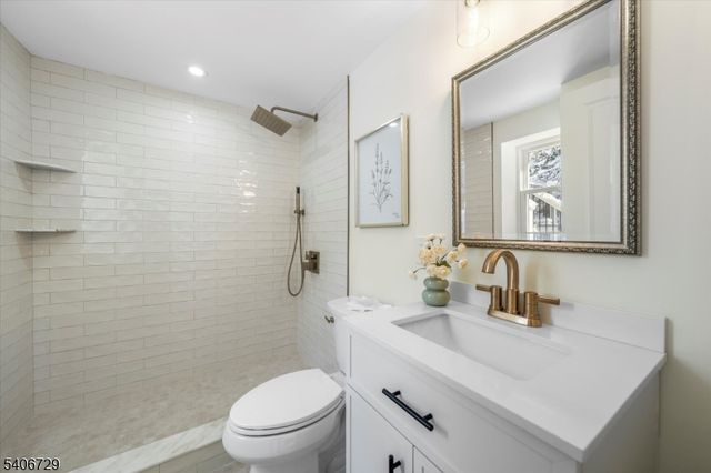 12 Lane Ct, Montclair Twp., NJ 07043