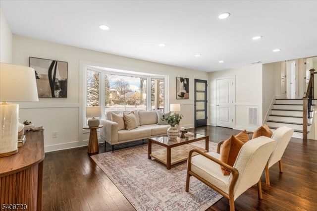 12 Lane Ct, Montclair Twp., NJ 07043