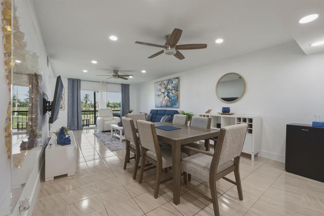 9200 N Hollybrook Lake Drive 310, Pembroke Pines, FL 33025