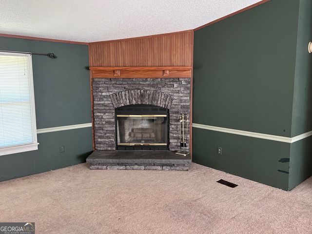 65 Cricket Run, Forsyth, GA 31029