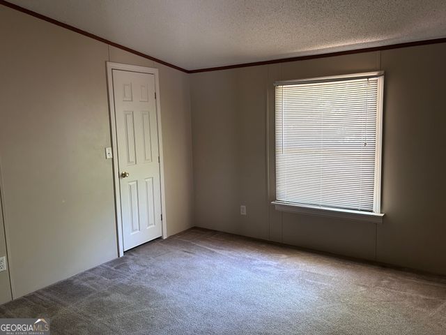 65 Cricket Run, Forsyth, GA 31029