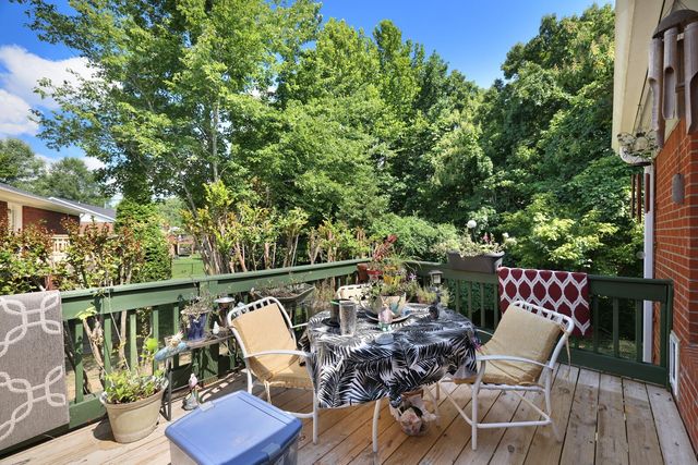 412 Eisenhower Dr, Ashland City, TN 37015