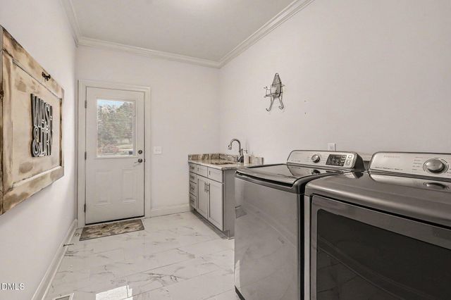 3007 Carrington Lane, Sanford, NC 27330