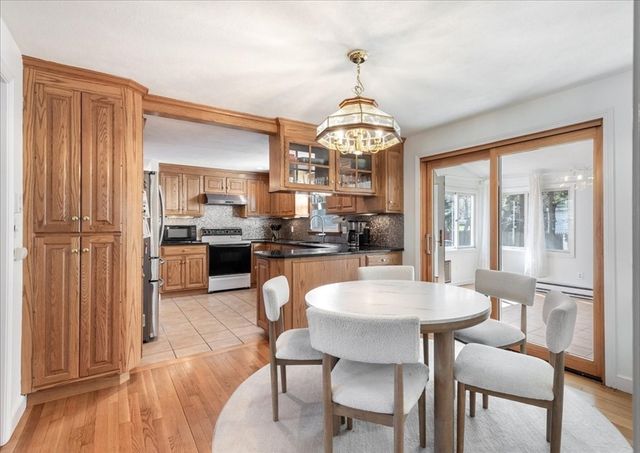 11 Gay St., Needham, MA 02492