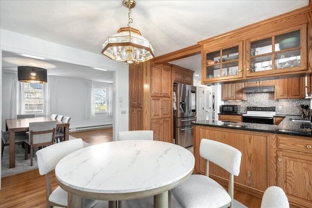 11 Gay St., Needham, MA 02492