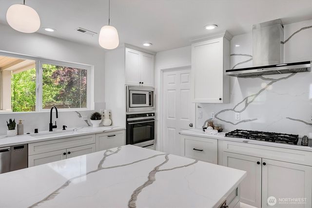 9416 McBane Avenue SE, Snoqualmie, WA 98065
