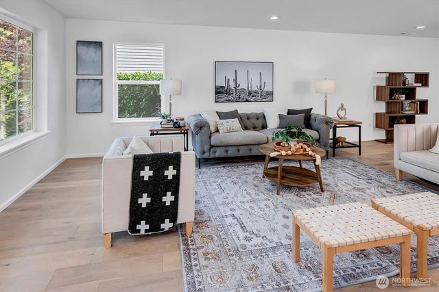 9416 McBane Avenue SE, Snoqualmie, WA 98065