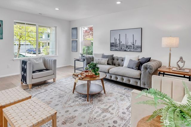 9416 McBane Avenue SE, Snoqualmie, WA 98065
