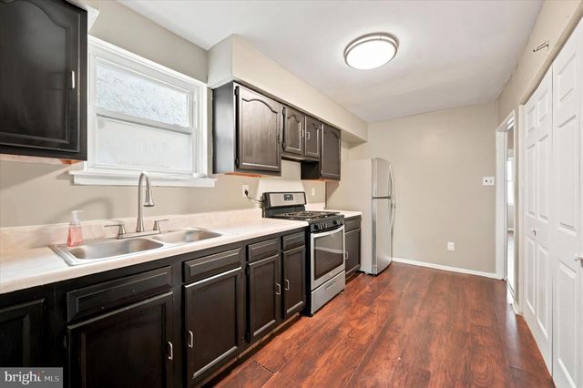 4815 FAIRMOUNT AVE, Philadelphia, PA 19139