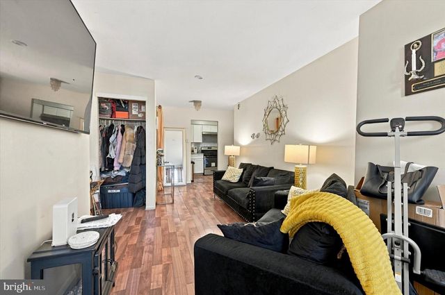 4815 FAIRMOUNT AVE, Philadelphia, PA 19139