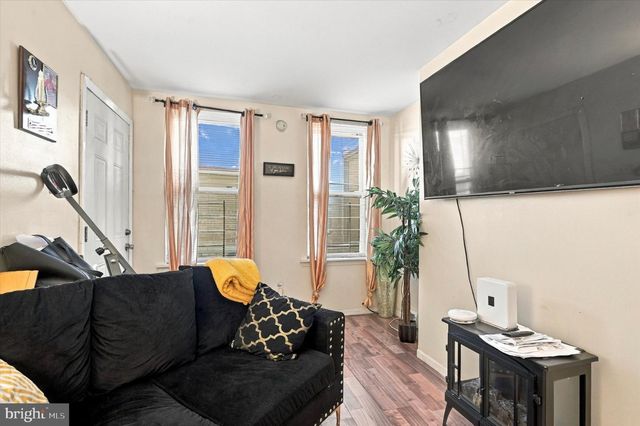 4815 FAIRMOUNT AVE, Philadelphia, PA 19139