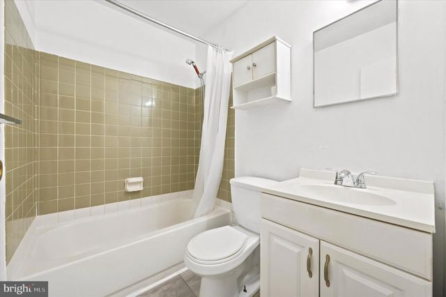 4815 FAIRMOUNT AVE, Philadelphia, PA 19139
