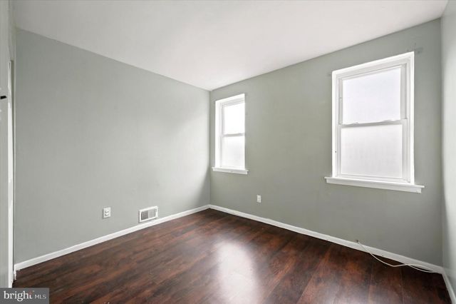 4815 FAIRMOUNT AVE, Philadelphia, PA 19139