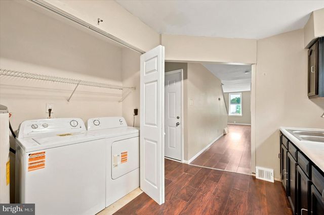 4815 FAIRMOUNT AVE, Philadelphia, PA 19139
