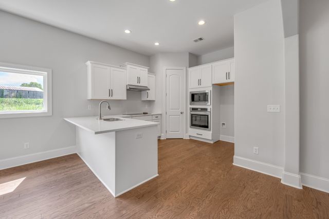 7 Elissa Place, Hendersonville, TN 37075