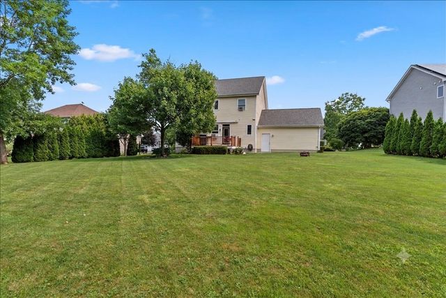 278 Brennan Woods Drive, Williston, VT 05495