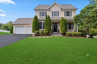278 Brennan Woods Drive, Williston, VT 05495