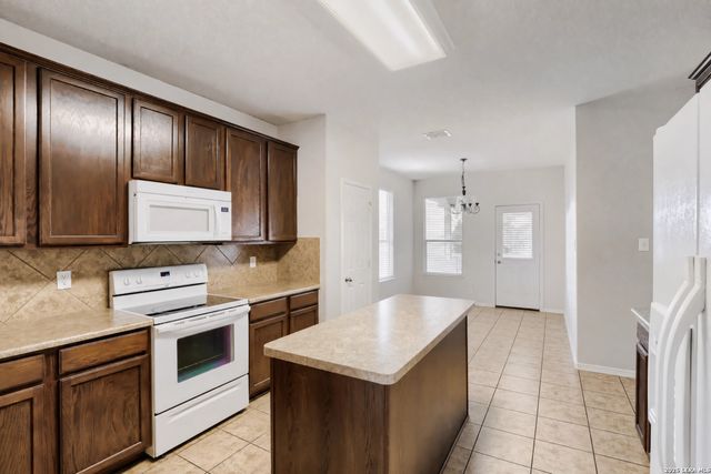 4011 Ashleaf Pecan, San Antonio, TX 78261