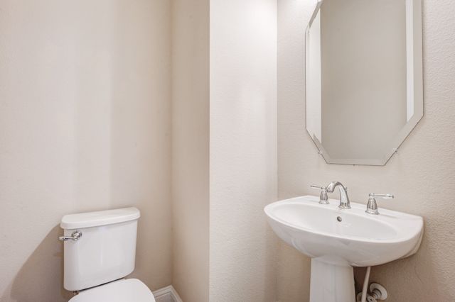 6435 Las Colinas Boulevard, Irving, TX 75039