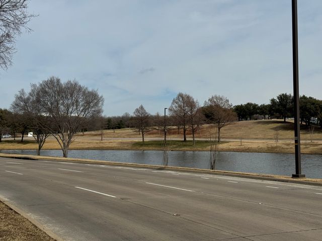 6435 Las Colinas Boulevard, Irving, TX 75039