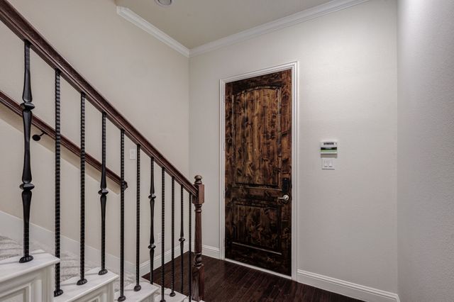 6435 Las Colinas Boulevard, Irving, TX 75039