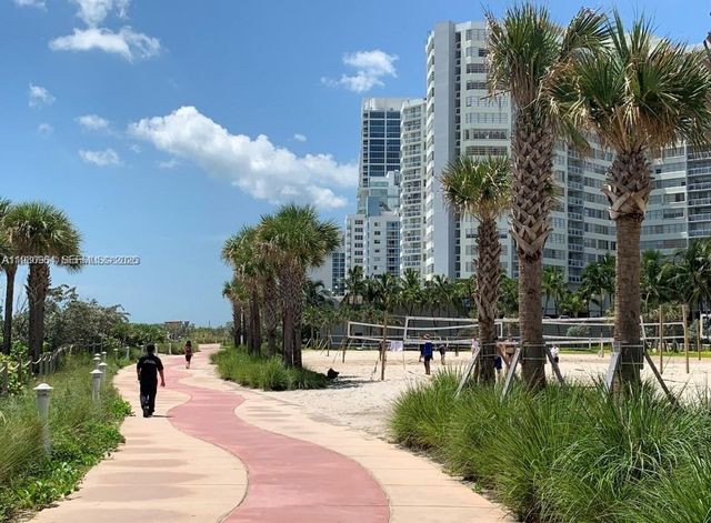 7435 Harding Ave 207, Miami Beach, FL 33141