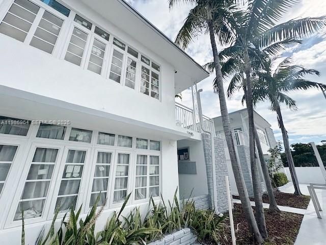 7435 Harding Ave 207, Miami Beach, FL 33141