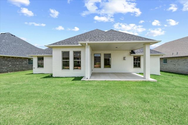 5001 Vine Cliff Road, Mustang, OK 73064