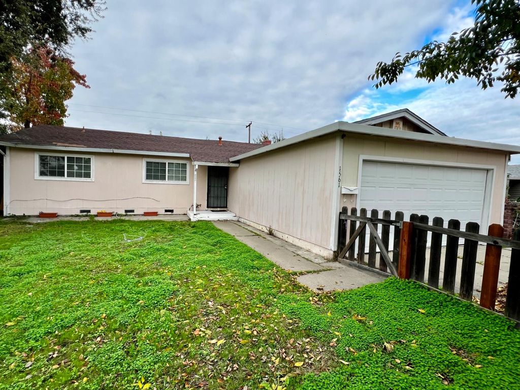 1561 Belt Way, Sacramento, CA 95832