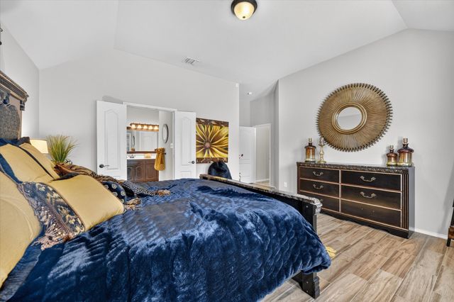 220 Carson Drive, Waxahachie, TX 75167