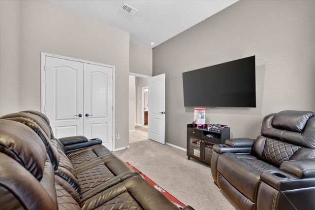 220 Carson Drive, Waxahachie, TX 75167