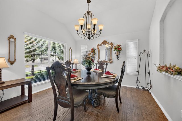 220 Carson Drive, Waxahachie, TX 75167