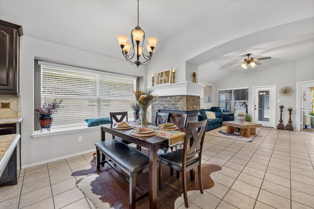 220 Carson Drive, Waxahachie, TX 75167