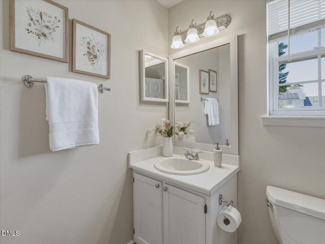 108 Teal Lake Drive, Holly Springs, NC 27540