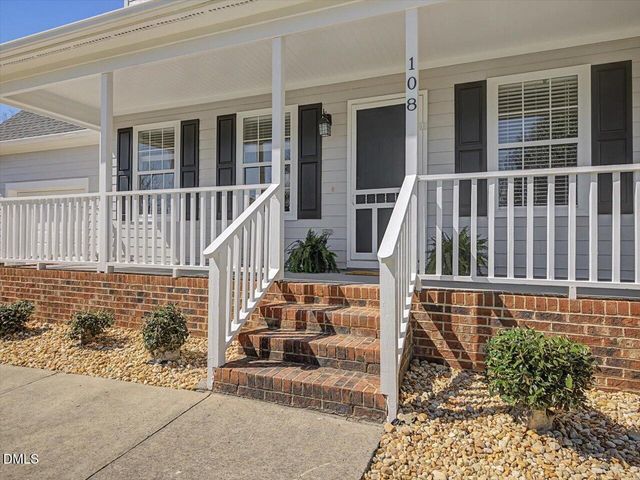 108 Teal Lake Drive, Holly Springs, NC 27540