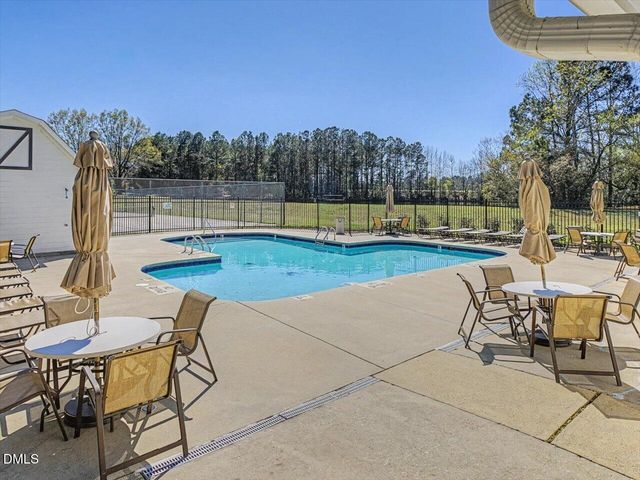 108 Teal Lake Drive, Holly Springs, NC 27540