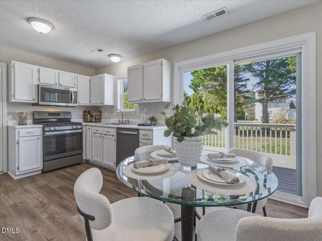 108 Teal Lake Drive, Holly Springs, NC 27540