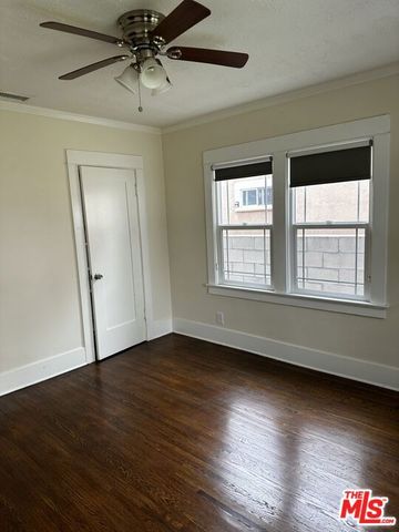 101 S El Molino Street, Alhambra, CA 91801