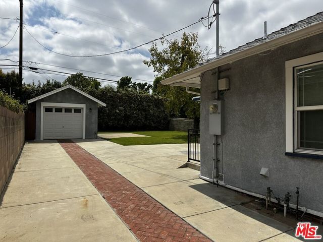 101 S El Molino Street, Alhambra, CA 91801