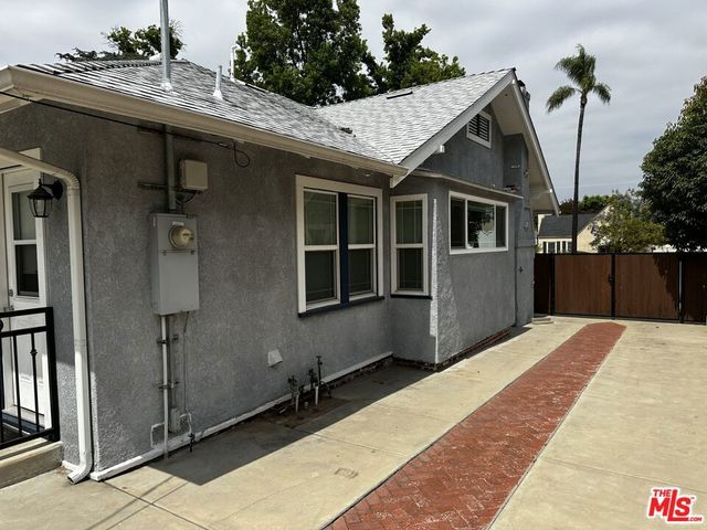 101 S El Molino Street, Alhambra, CA 91801