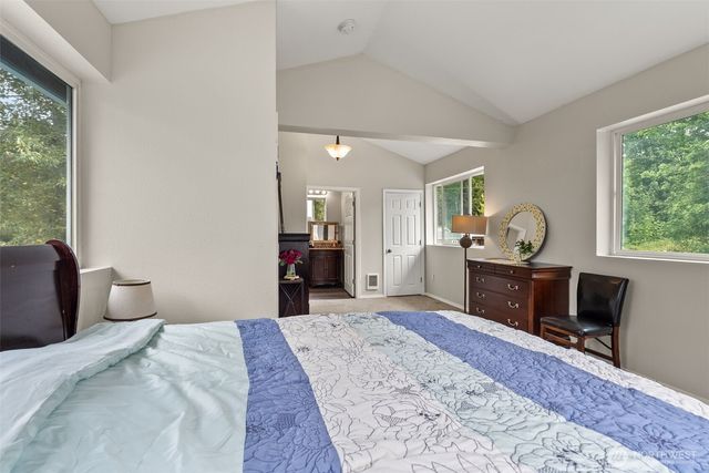 204 Murray Street, Oakville, WA 98568