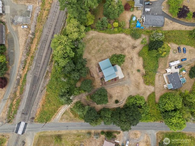 204 Murray Street, Oakville, WA 98568