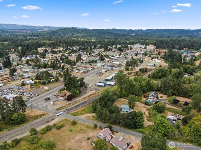 204 Murray Street, Oakville, WA 98568