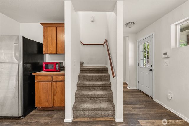 204 Murray Street, Oakville, WA 98568