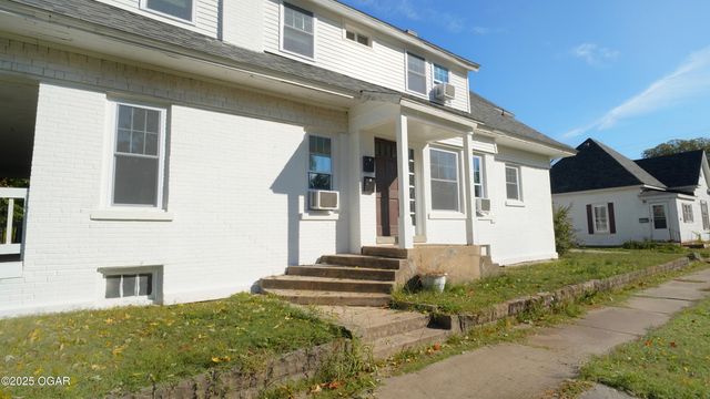 817 W 5th Street, 2, Joplin, MO 64801