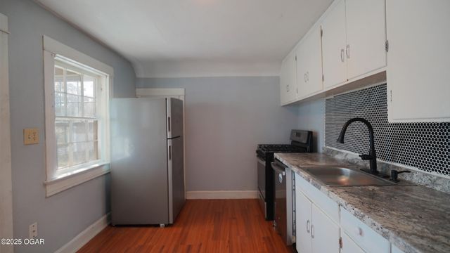 817 W 5th Street, 2, Joplin, MO 64801