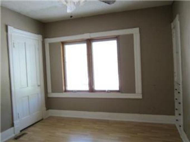 203 E Pine Street, Liberty, MO 64068