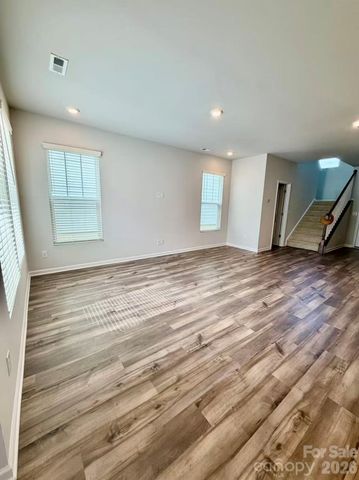 325 Johnston Drive, Pineville, NC 28134