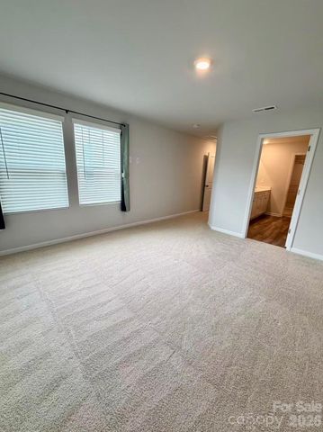 325 Johnston Drive, Pineville, NC 28134